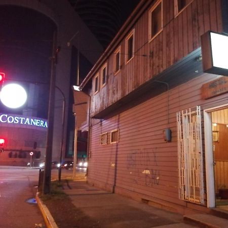 Hostal Copiapo Puerto Montt Buitenkant foto