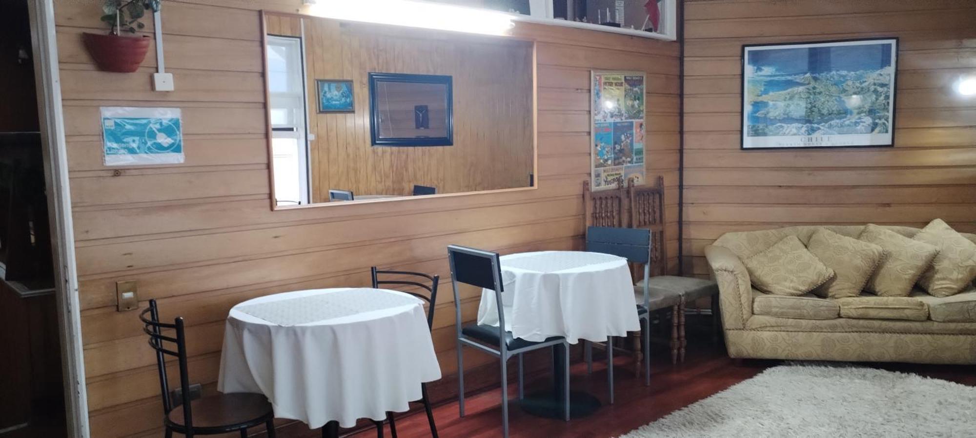 Hostal Copiapo Puerto Montt Buitenkant foto