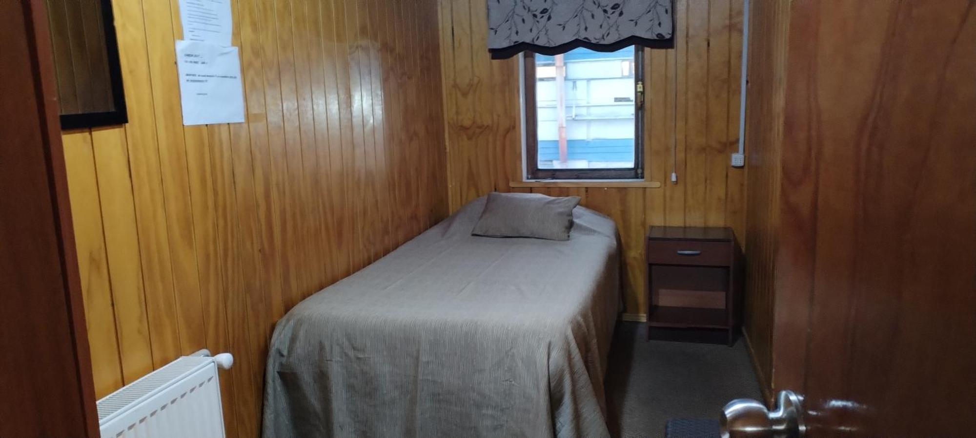 Hostal Copiapo Puerto Montt Buitenkant foto