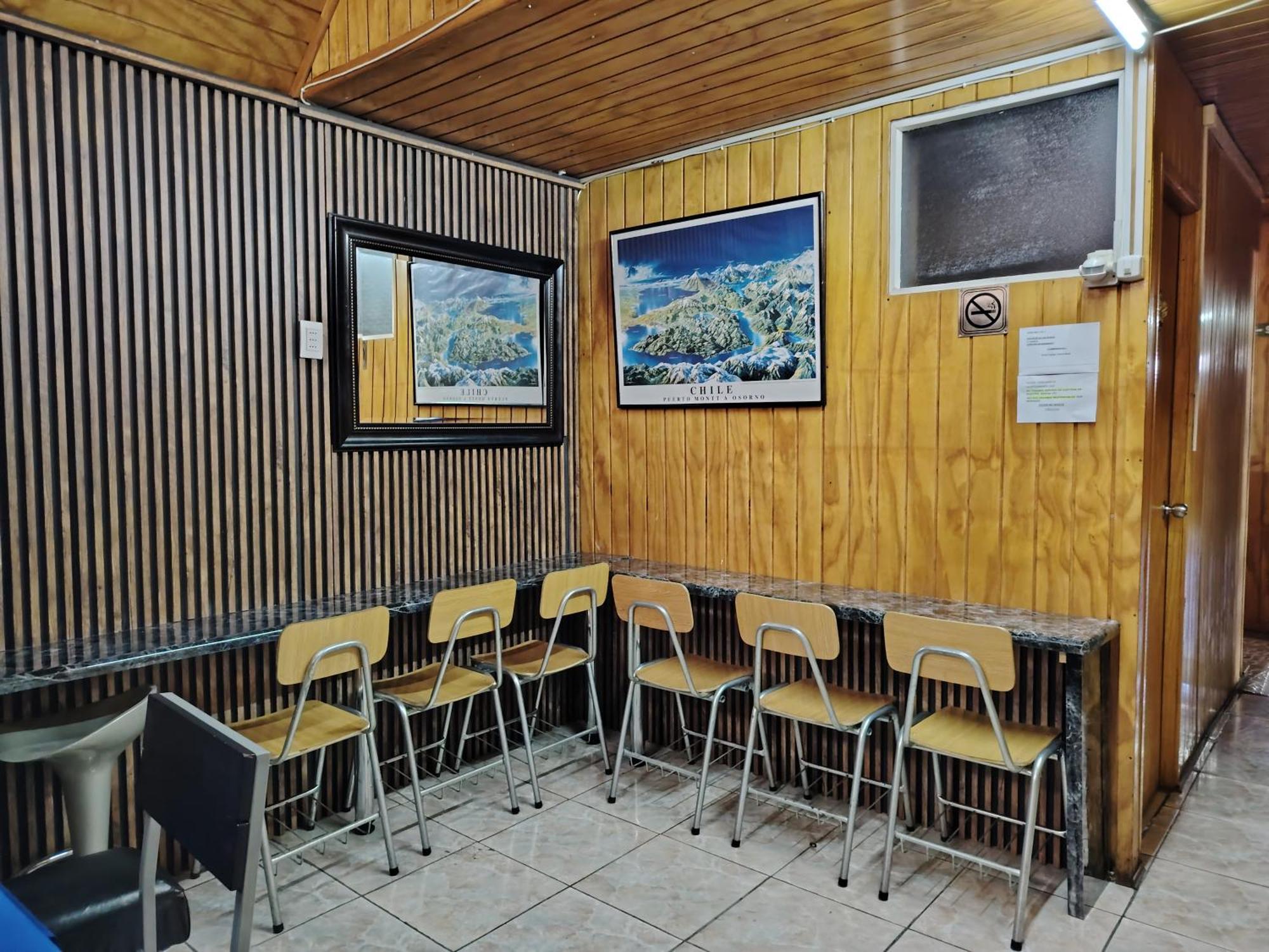 Hostal Copiapo Puerto Montt Buitenkant foto